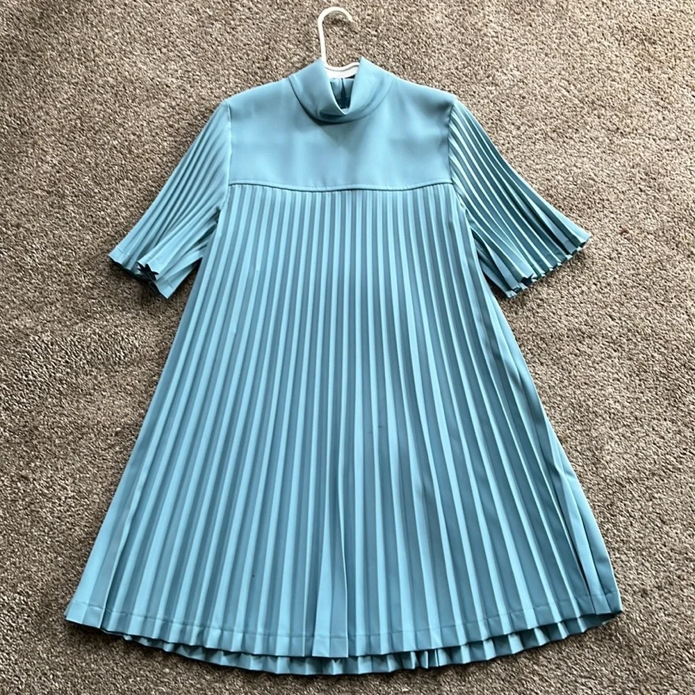 Never used still has tags Moschino dress - Picture 1 of 5